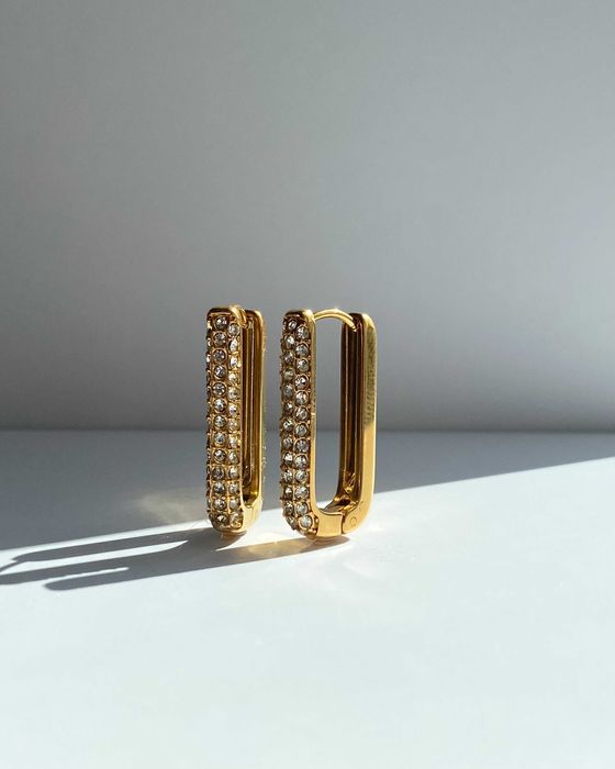 Елегантни обеци от хипоалергенна стомана