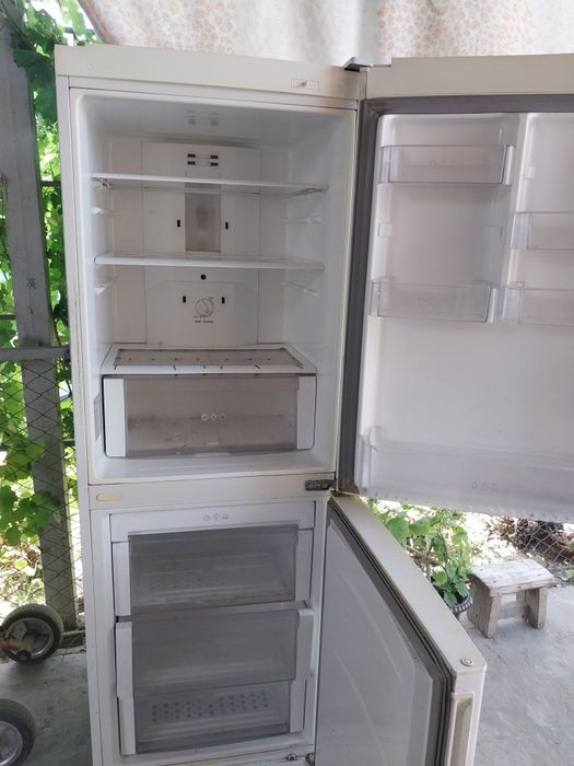 Холодильник на запчасти