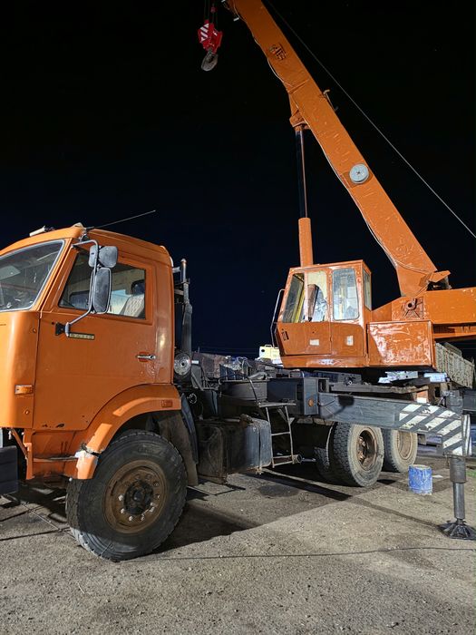 Срочно продается !!!Автокран КамАЗ 55111, Челябинец(25 тонн)