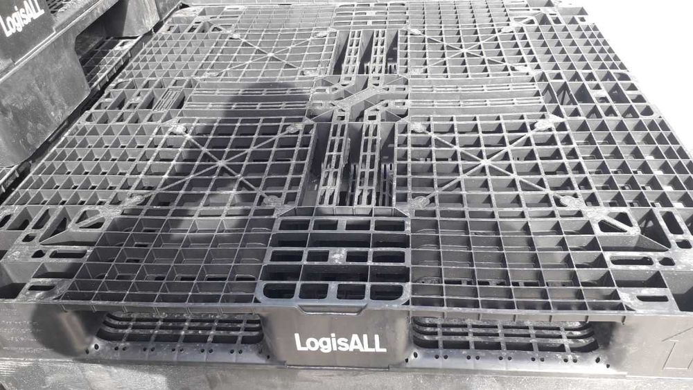 Продам Пластмассовые поддоны