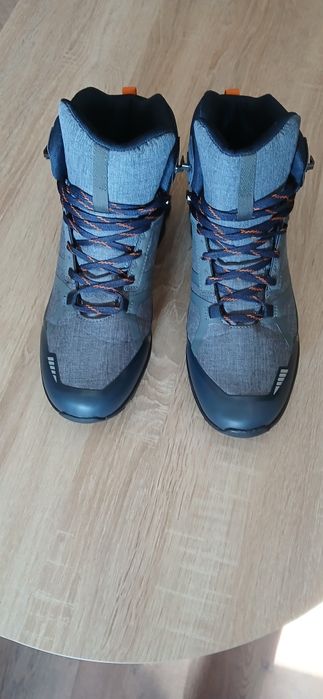 Nike team hustle d9 flyease