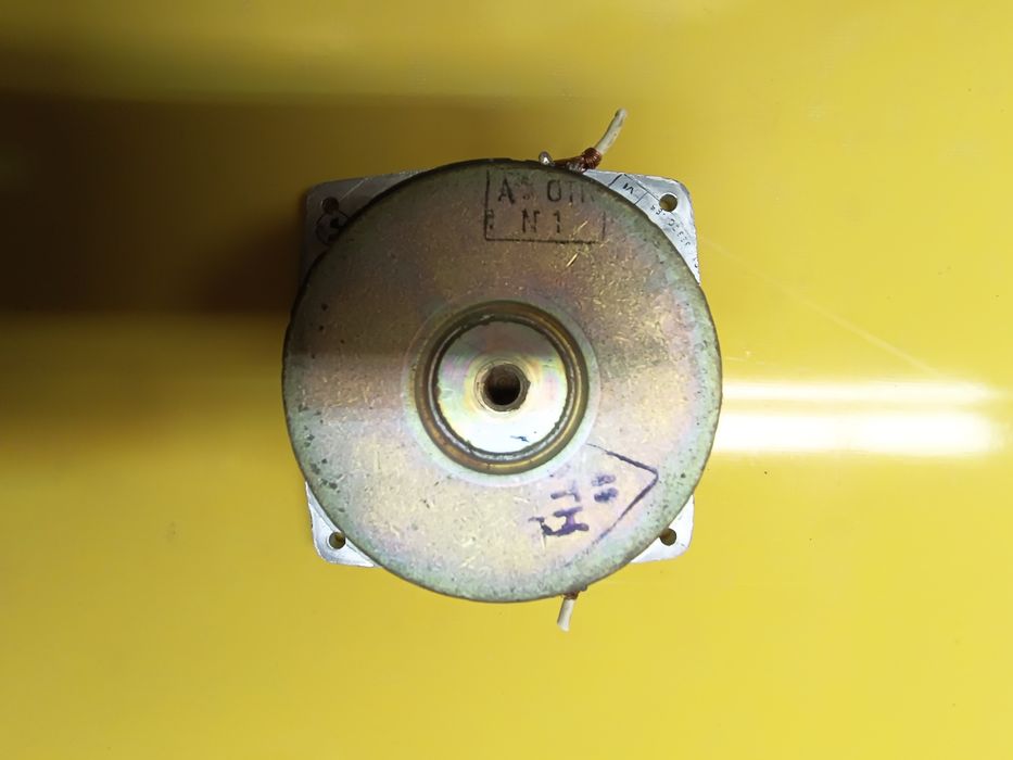 Динамик продам в рабочем состоянии