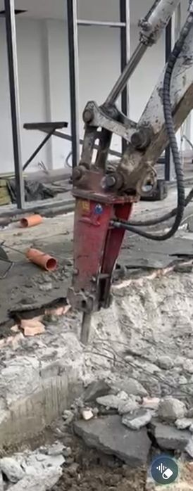 Vând  picon pentru excavator  3/7 Tone