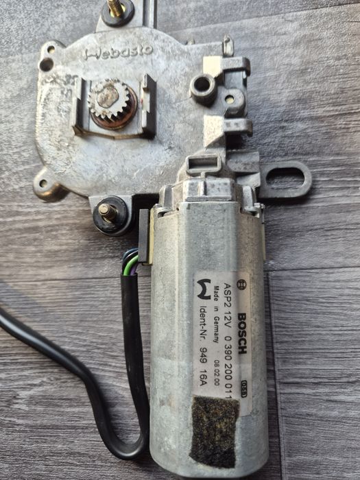 Моторче ел люк мерцедес W211  W203