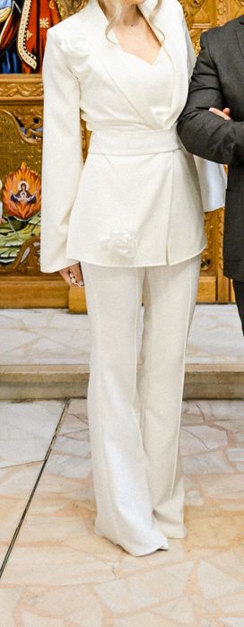 Costum alb pentru botez/cununie civila