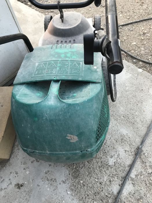 Masina de tuns iarba , electrica