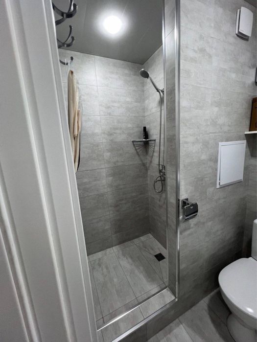 Аренда квартира Карасу 2 208 школа базарчик Qorasuv 2 bozorcha oldida