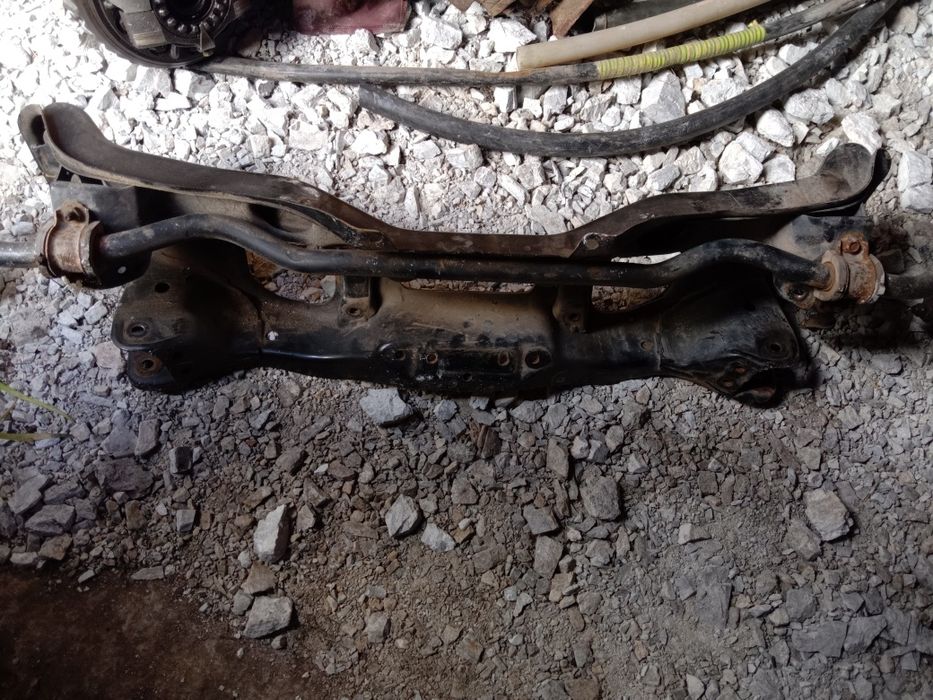 Запчасти на Субару Трибека