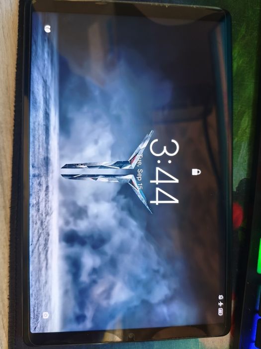 Lenovo legion y700