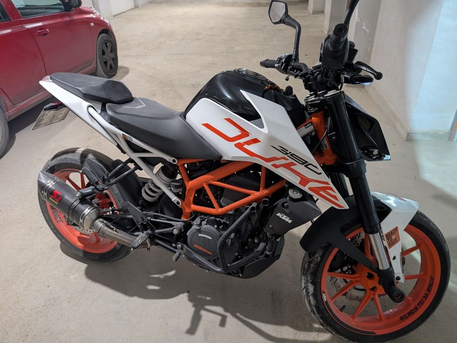 Мотоциклет KTM  Duke  390