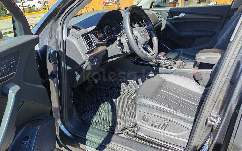 Audi Q5, 2022 года | 30 000 км