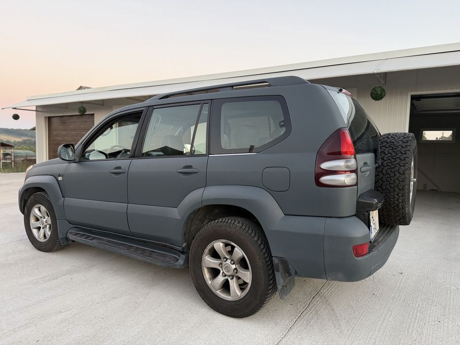 Toyota Land Cruiser Prado J120