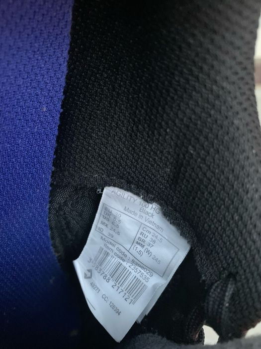 Vand ghete fotbal si adidasi sala kipsta