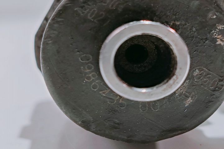 Injector 2.2 cdi 0986435004 Mercedes-Benz E-Class W210/S210 (facelift