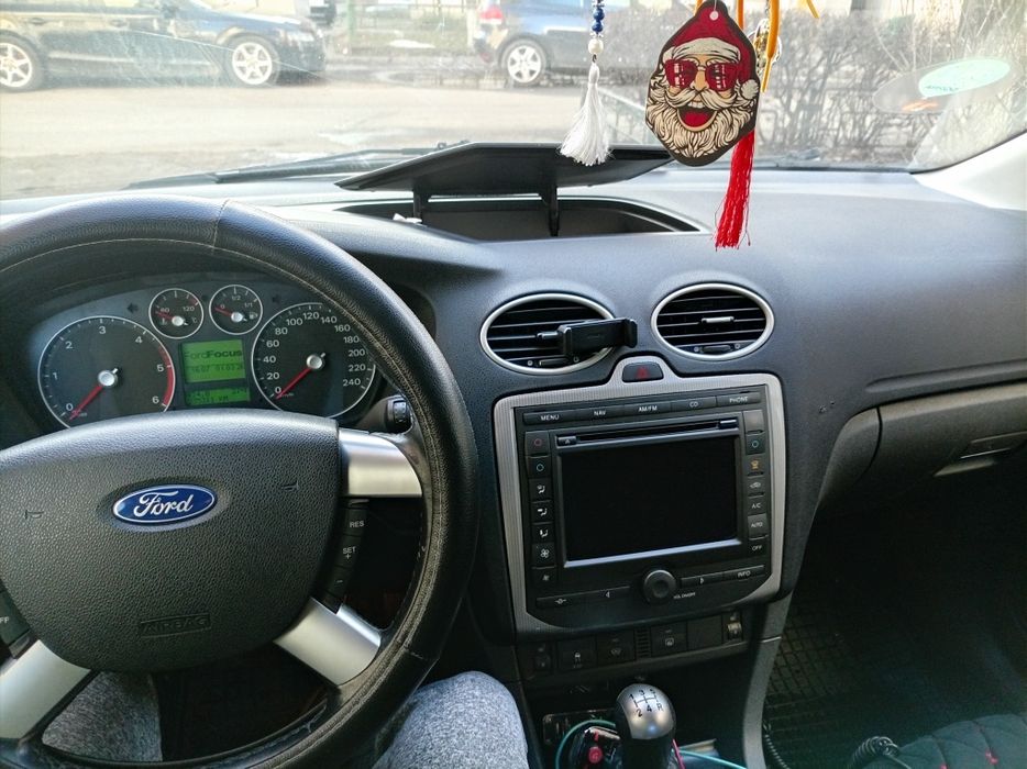 Vând ford focus 2