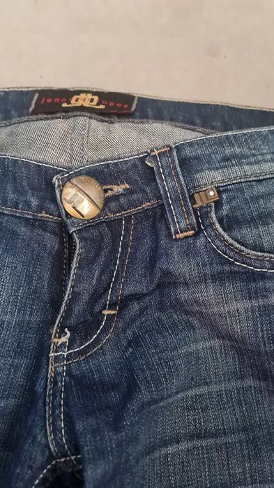 Оригинални дънки