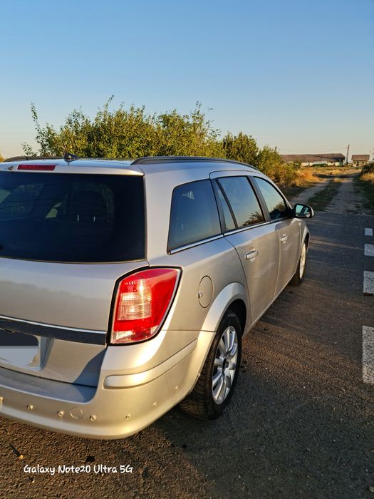 OPEL Astra 2010 — imagine 3