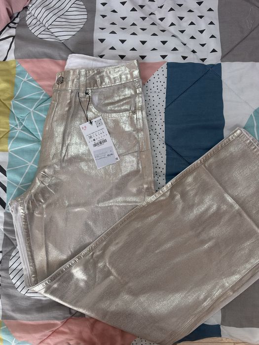 Дамски дрехи и аксесоари на Zara нови с етикети ( XS, S и M)