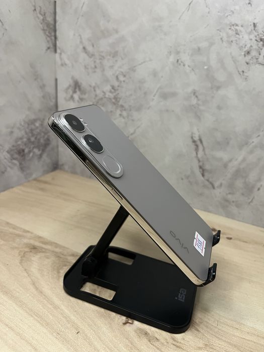 Vivo V40 Lite / Виво В40 Лайт