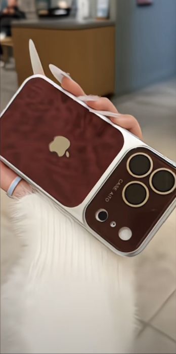 Чехлы на айфон 15pro,16pro,17rpo max