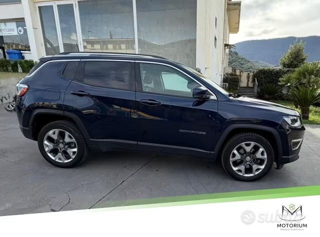 Jeep Compas 1.4i автоматик 4х4 2018год.
