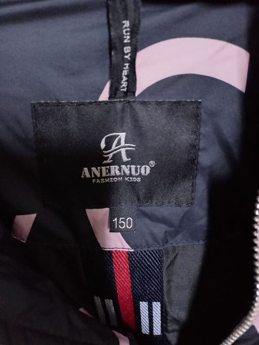 Куртки осенние б/у 9-11лет для девочек