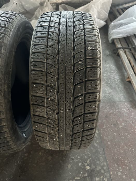Продаю шины лепкчка 235/55/17