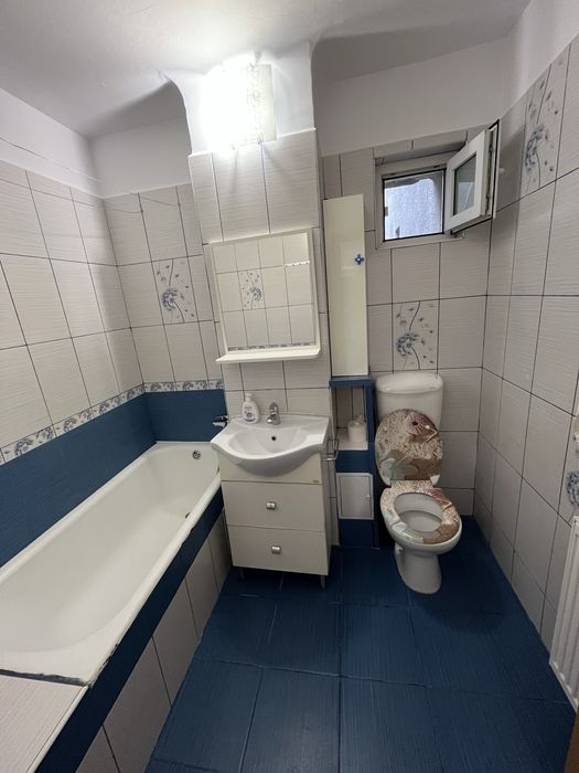 Apartament 2 camere/ Malu Rosu - langa scoala Nicolae Simache