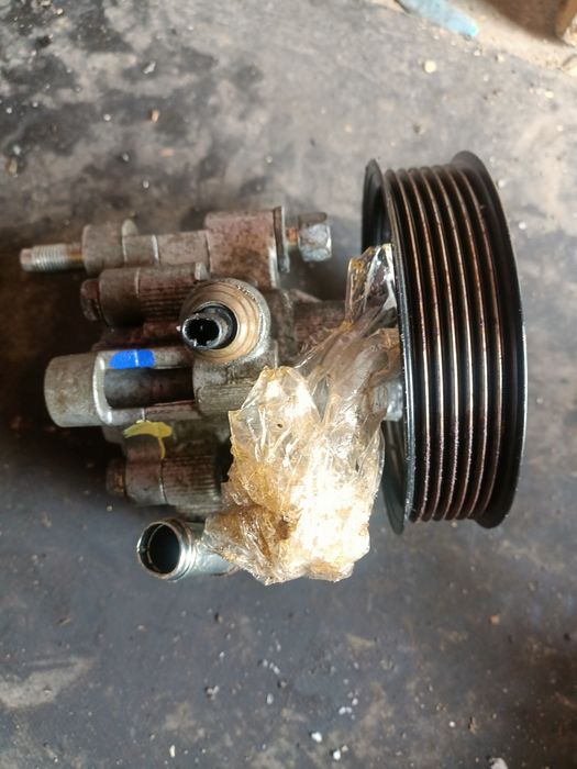 ГУР Тайота на 3.5 двигатель