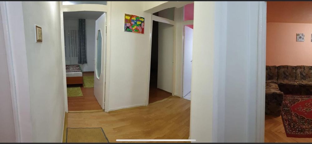 Vand apartament 3 camere
