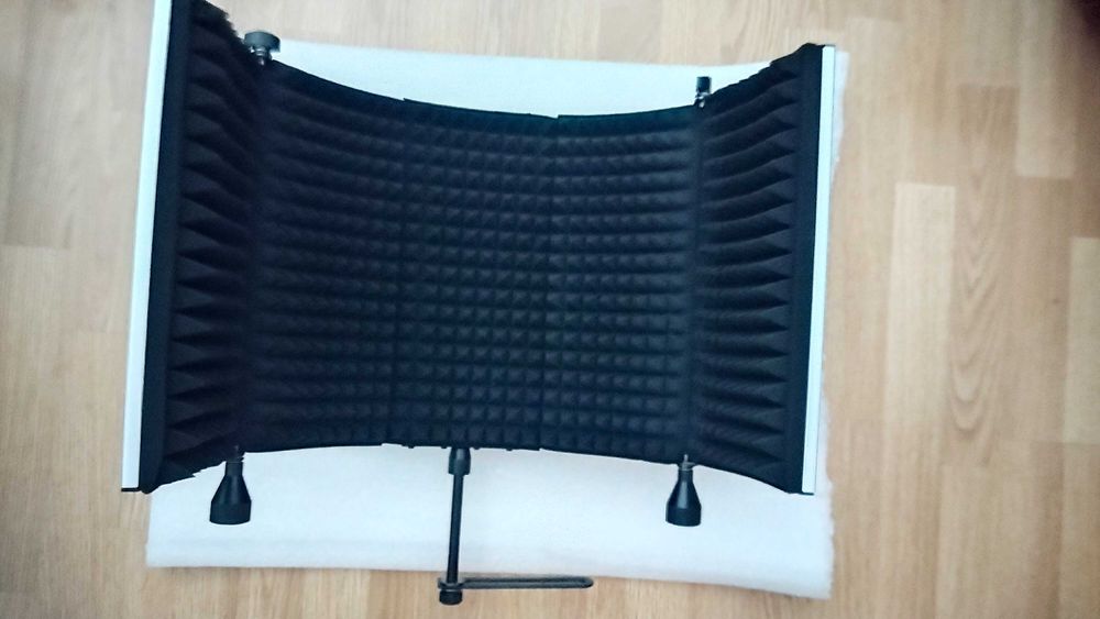 Marantz Professional Sound Shield