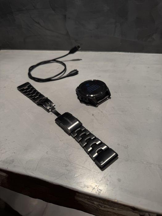 КАТО НОВ Garmin Fenix 8 Pro 51 mm + titanium bracelet