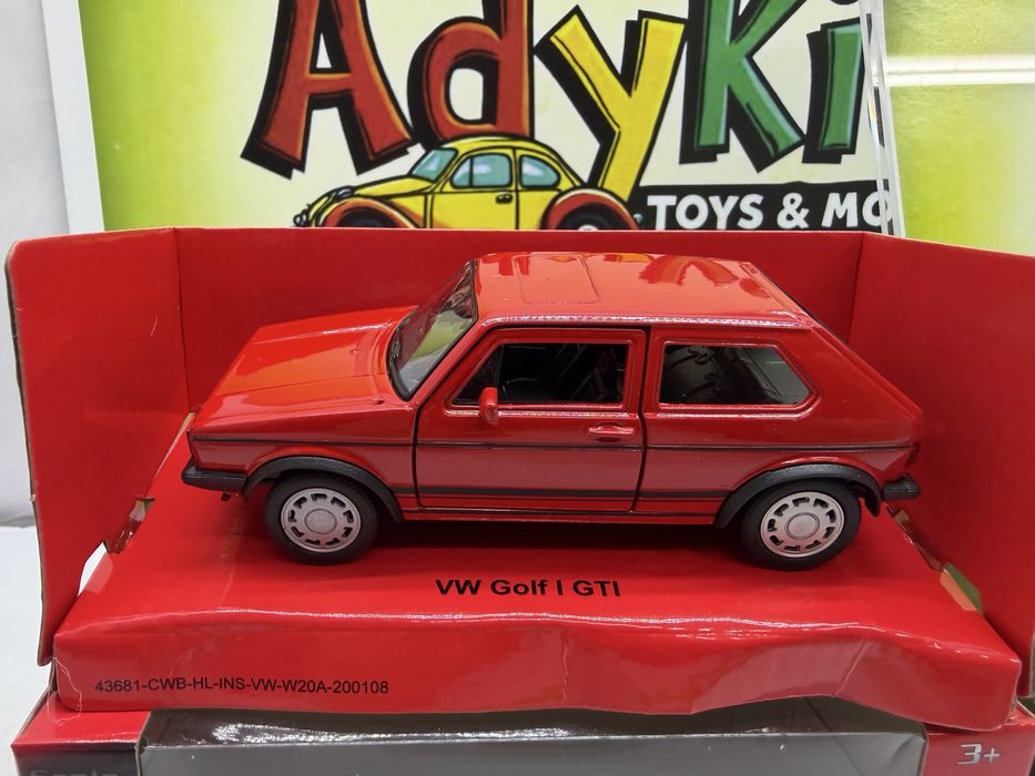 VW GOLF I GTI macheta auto scara 1:32 11 cm Welly noua la cutie