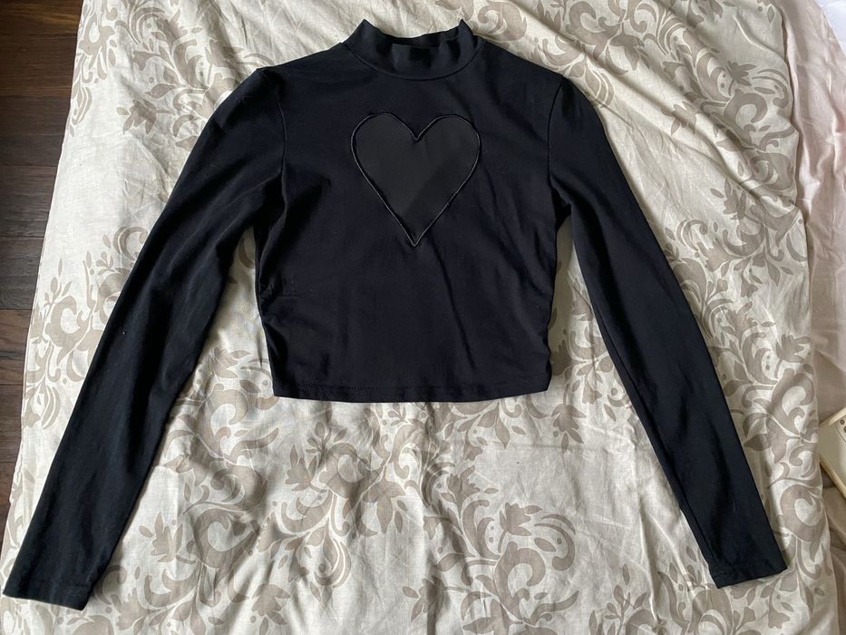 Къса блуза сърце
