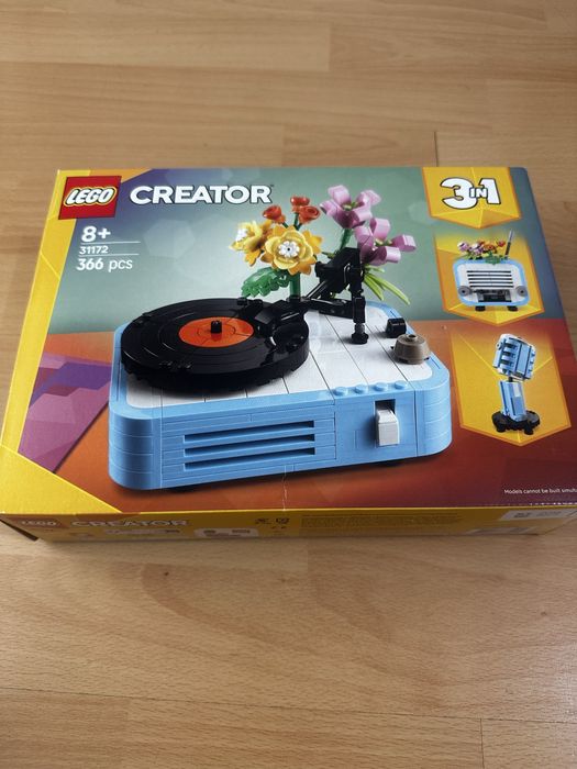 Lego creator 3 in 1