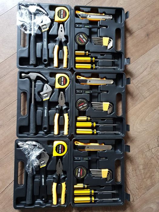 Куфар с инструменти