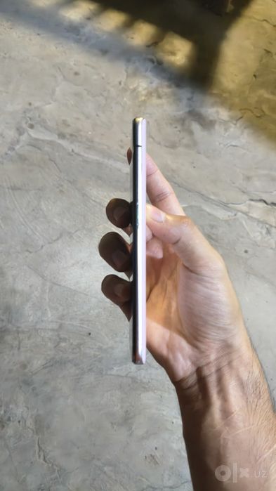 Oppo Reno Snapdragon 6/256 — Металл, AMOLED