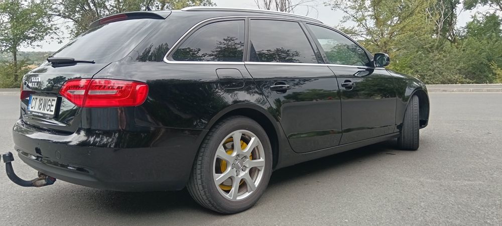 Vând Audi A4 B8.5 2.0 tdi 150 cp Multitronic 8+1 rapoarte