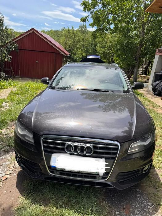 Audi A4 Avant Vand Audi A4 B8 (2010) TDI 2.0, set cauciuc de iarna inclus.