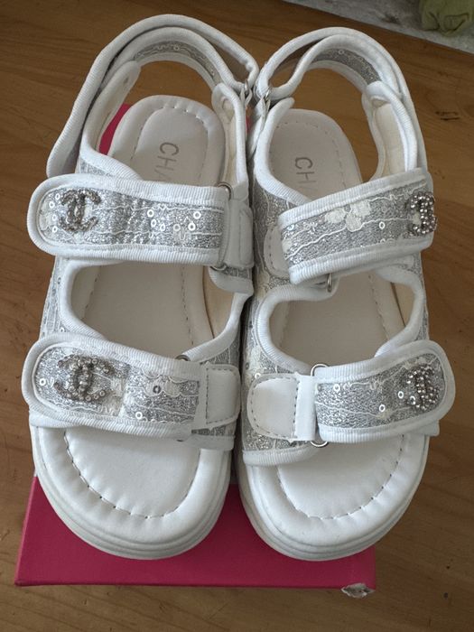 Сандалий для девочек