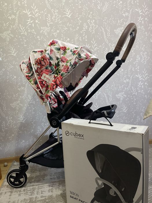 Коляска Cybex mios ( два комплекта чехла)