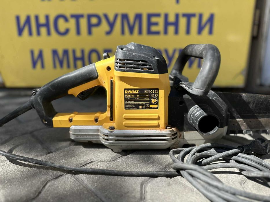 Eлектрически трион тип "Алигатор" DeWALT DWE397-QS, 1700 W, 430 мм