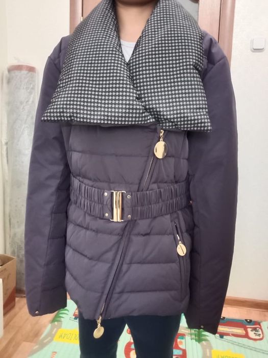 Продам куртку весна осень