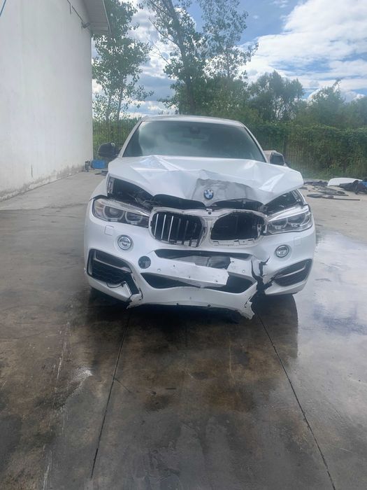 Dezmembrez bmw x6 f16 m5.0D/n57d30C/bara spate M pachet/stop