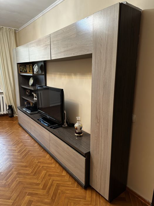 Стенка в гостинную