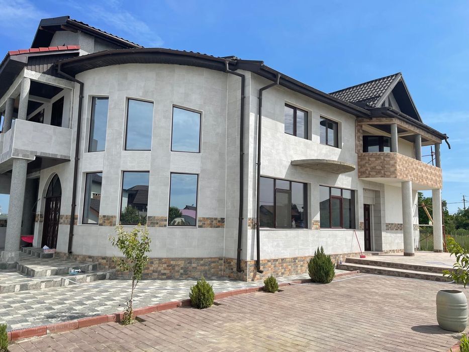 Vila de vânzare slobozia