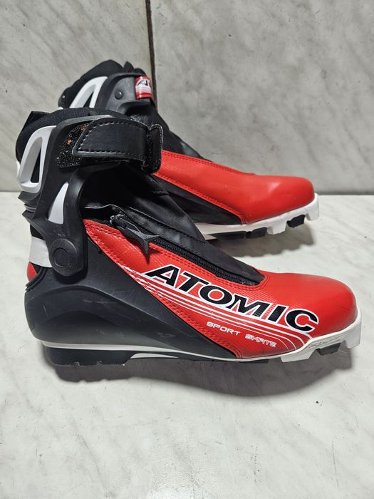 Clapari ghete ski schi fond Atomic marimea  40 (25 cm) SNS .