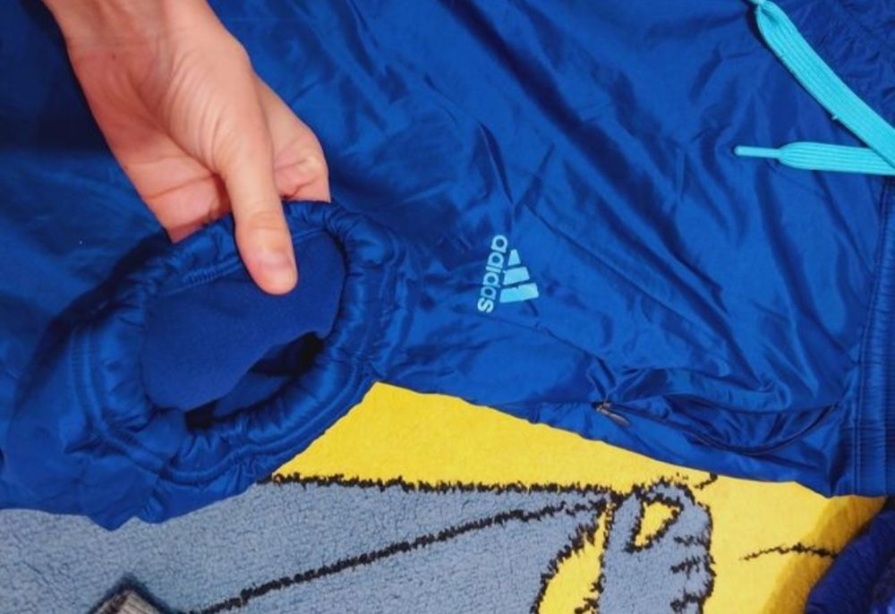 Пакет вещей, за всё  4000 тг