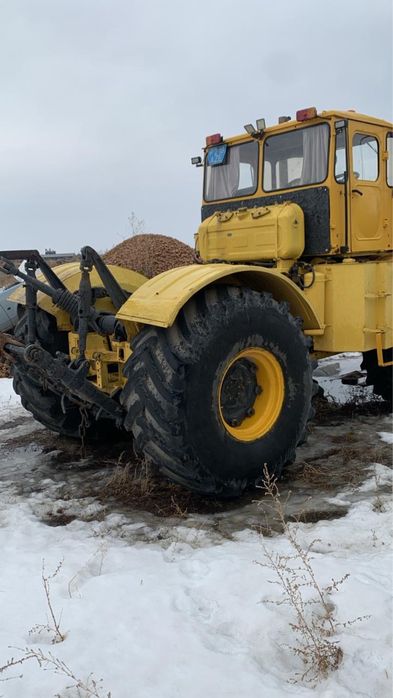 Продам трактор К700