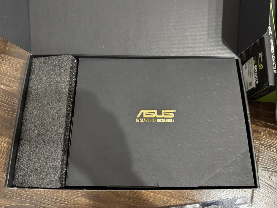 Продам Asus strix Geforce 1080 8gb
